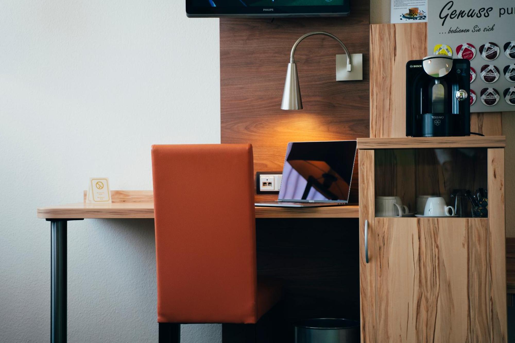 Business & Conference Sporthotel Großwallstadt Εξωτερικό φωτογραφία